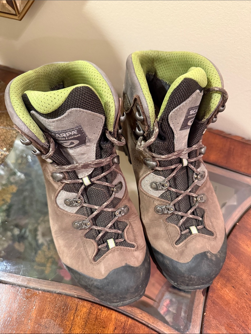 Scarpa Brown Lace-Up Women's Hiking Boots with Lime Interior